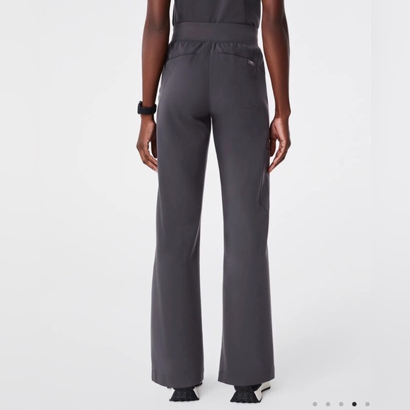 Women’s figs High Waisted Isabel Wide Leg Scrub Pants charcoal LG REG 1001567R - Picture 3 of 11